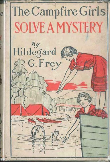 Portada de The Camp Fire Girls Solve a Mystery; Or, The Christmas Adventure at Carver House, de Hildegard G. Frey
